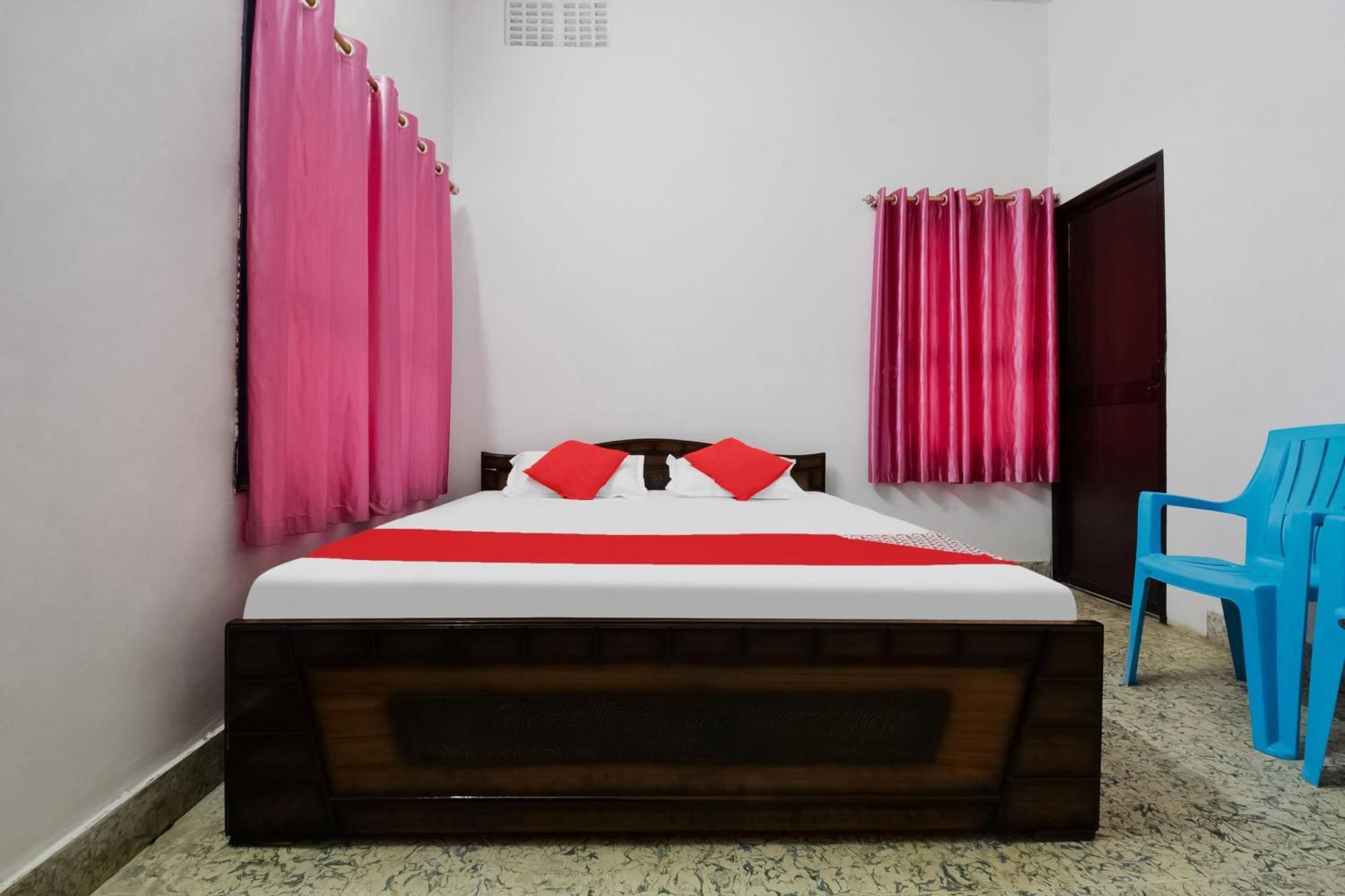 Oyo Flagship Aashirvaad Green'S Guest House Patna  Bagian luar foto