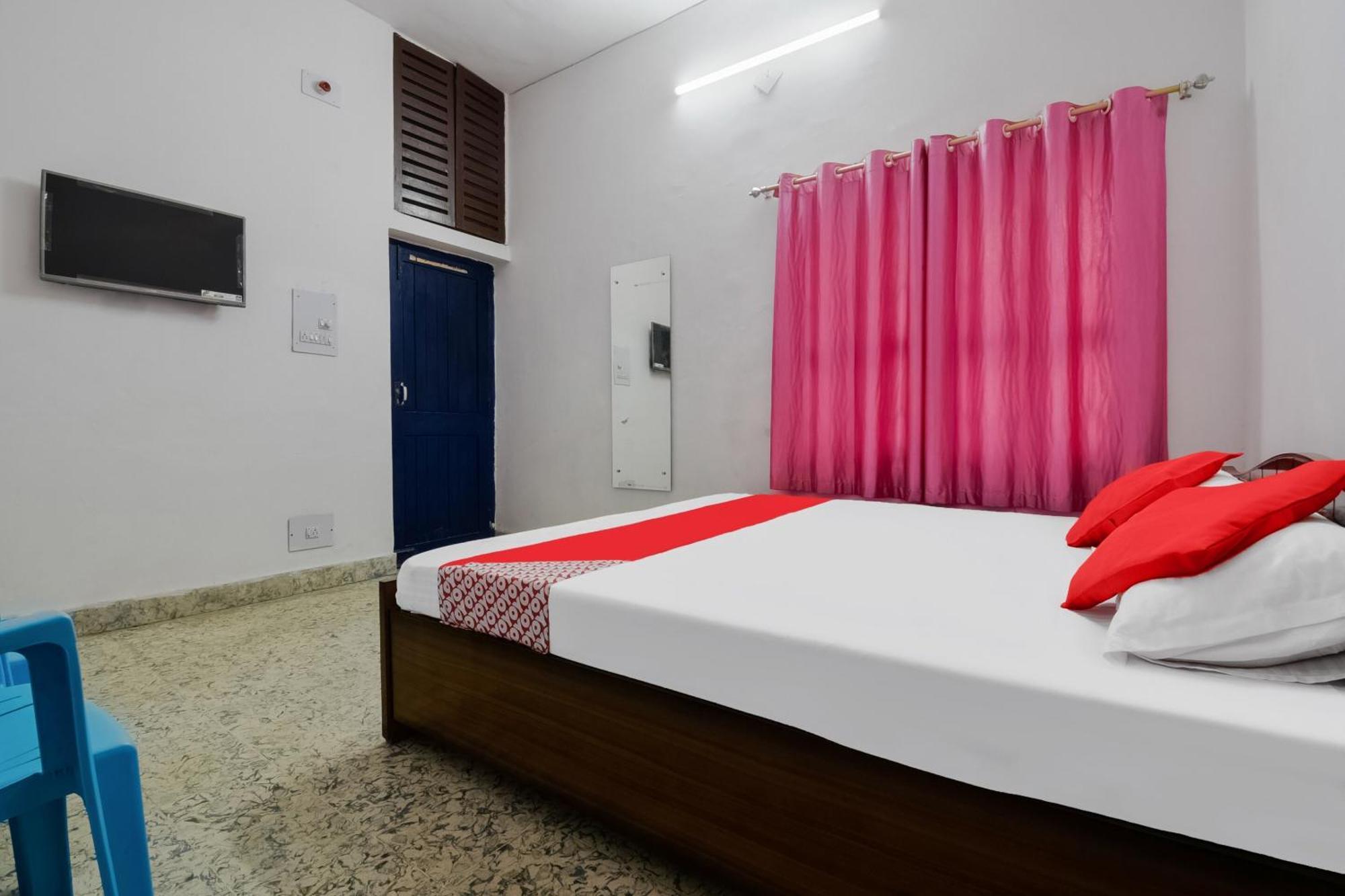 Oyo Flagship Aashirvaad Green'S Guest House Patna  Bagian luar foto