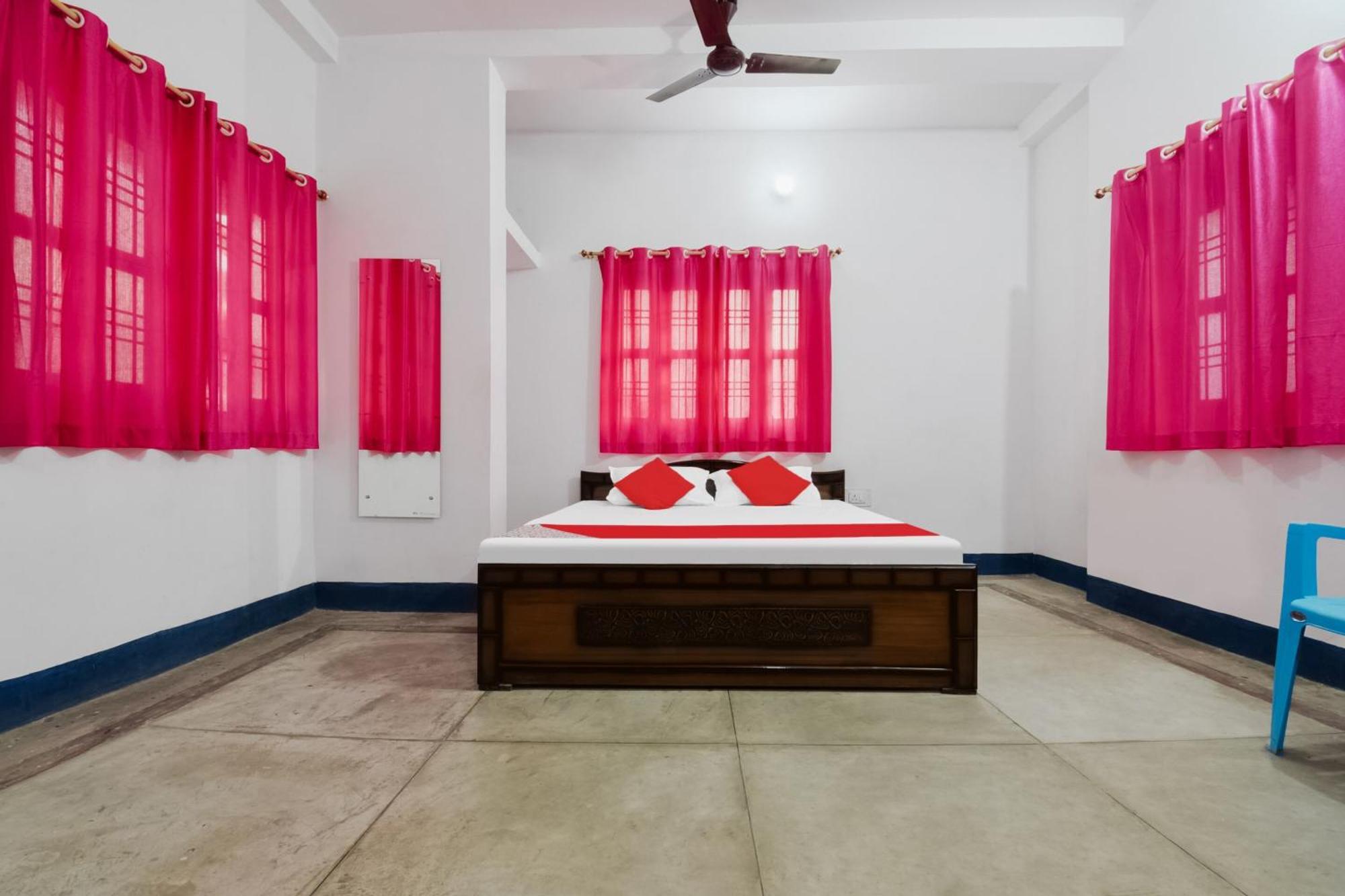 Oyo Flagship Aashirvaad Green'S Guest House Patna  Bagian luar foto