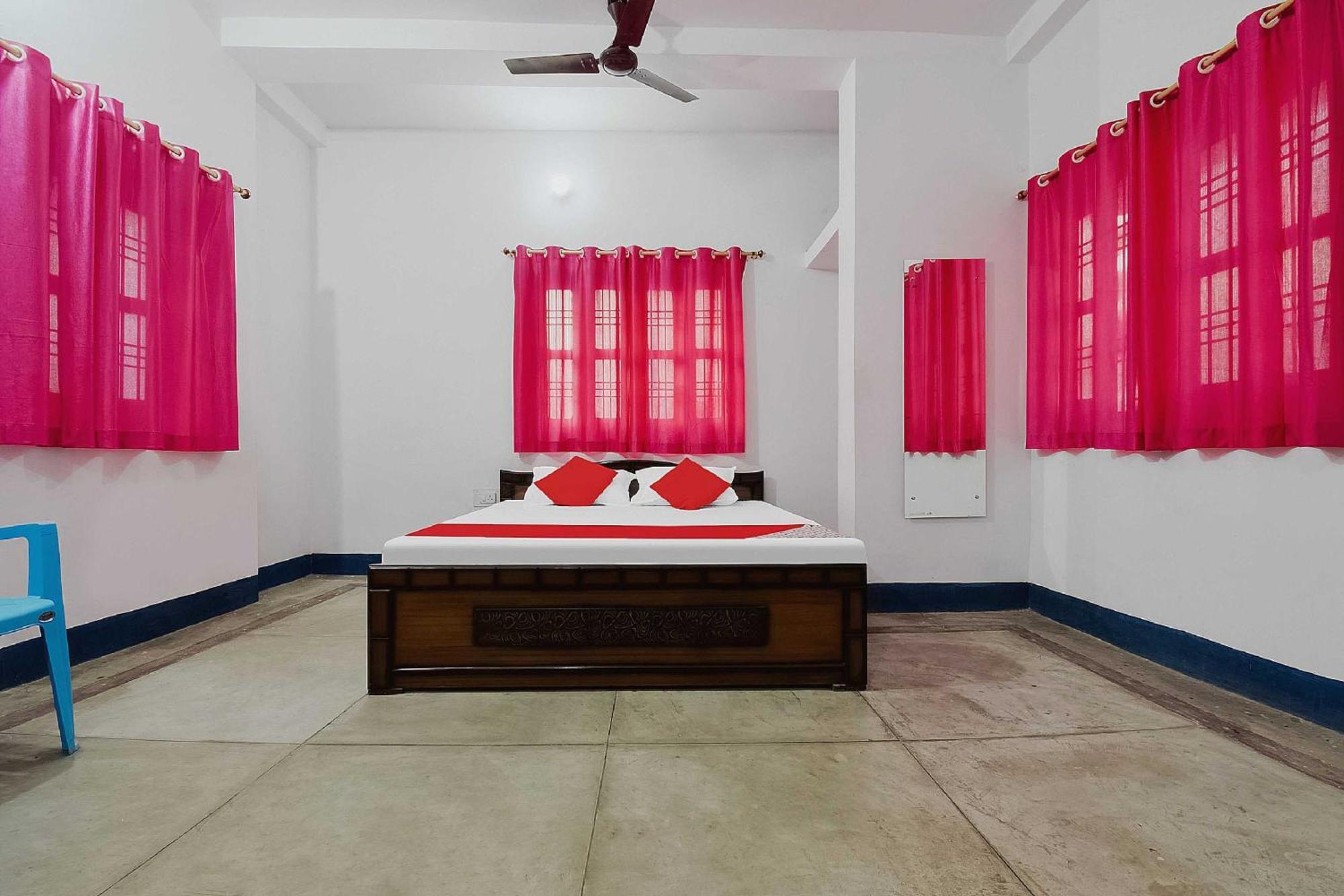 Oyo Flagship Aashirvaad Green'S Guest House Patna  Bagian luar foto