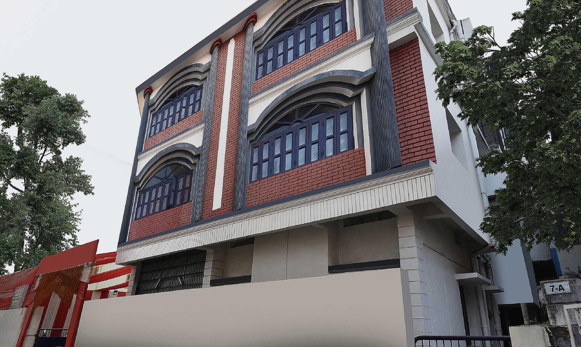Oyo Flagship Aashirvaad Green'S Guest House Patna  Bagian luar foto