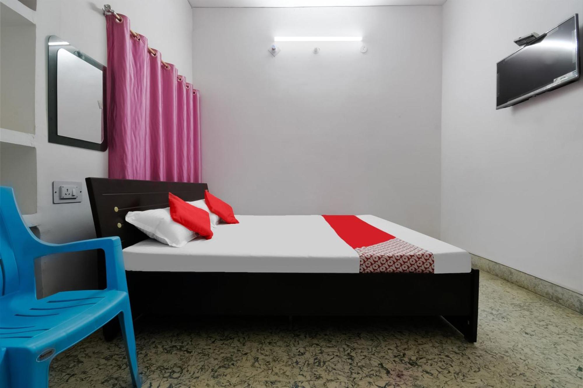 Oyo Flagship Aashirvaad Green'S Guest House Patna  Bagian luar foto