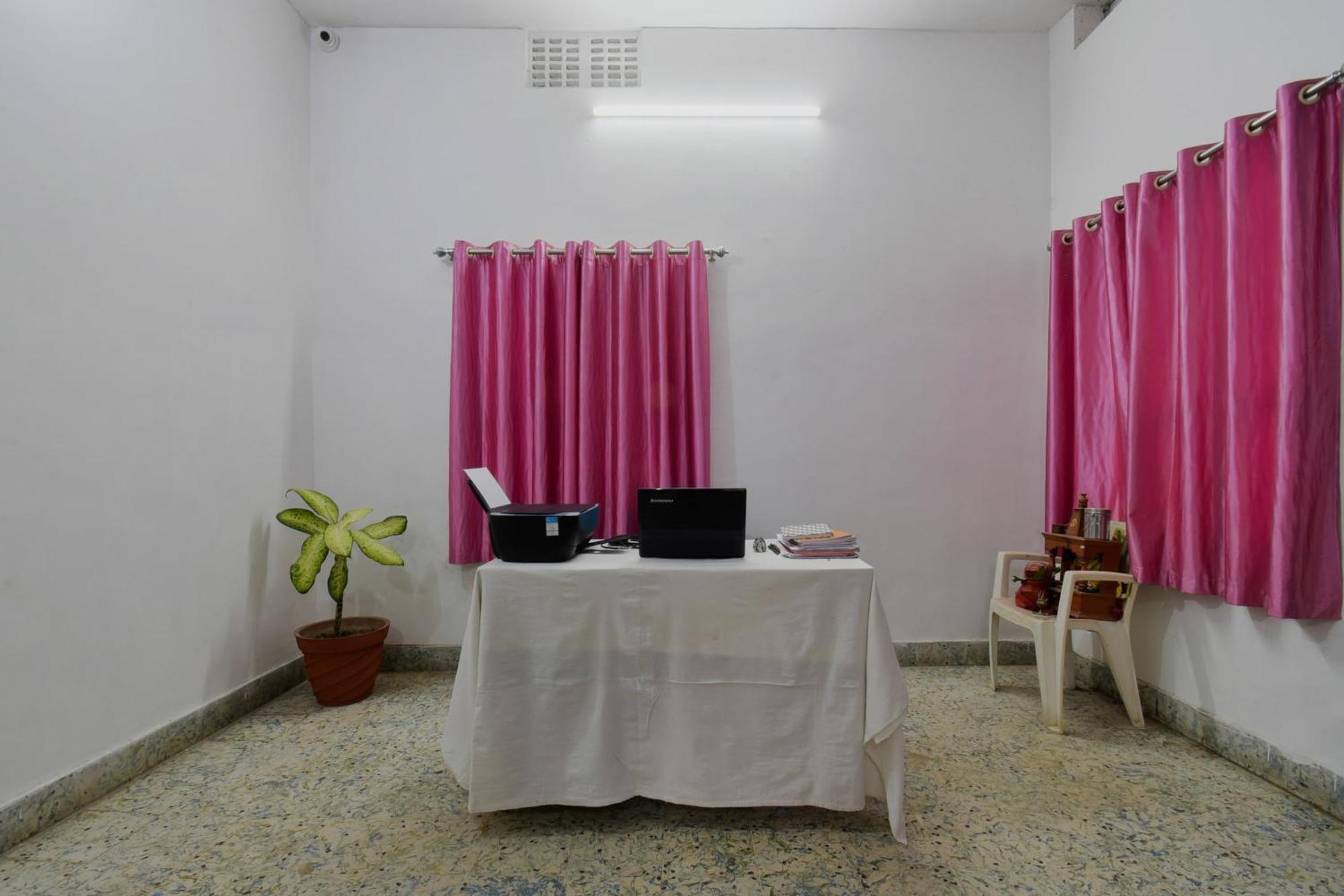 Oyo Flagship Aashirvaad Green'S Guest House Patna  Bagian luar foto