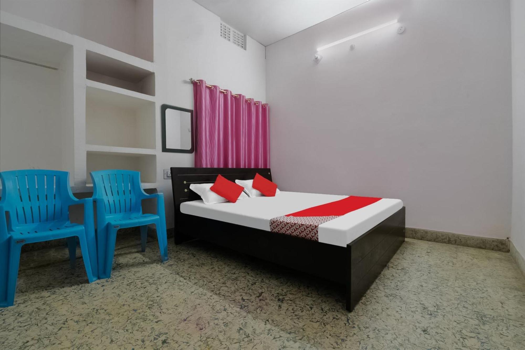 Oyo Flagship Aashirvaad Green'S Guest House Patna  Bagian luar foto