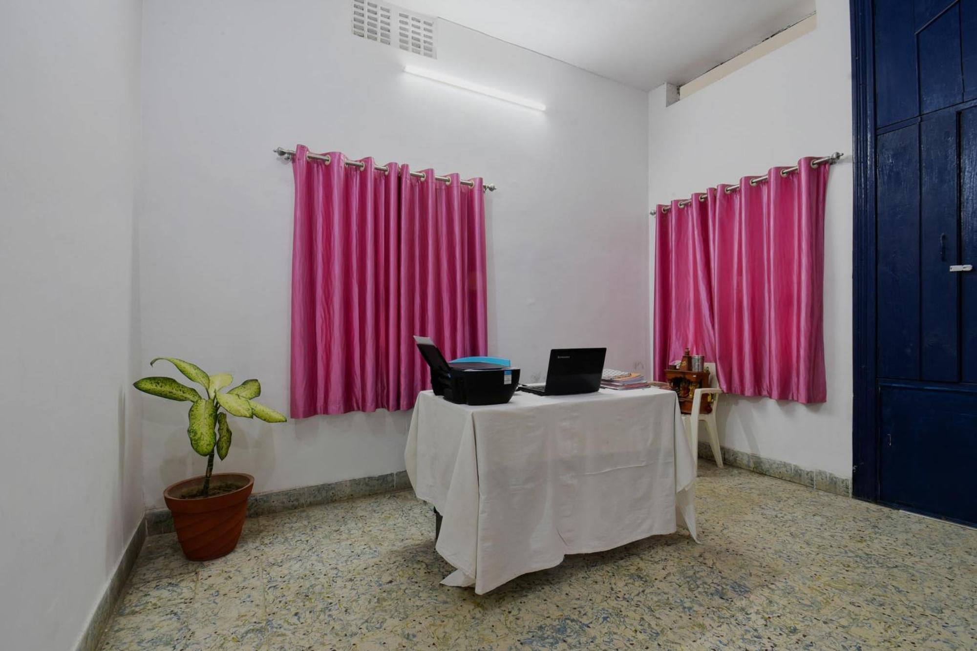 Oyo Flagship Aashirvaad Green'S Guest House Patna  Bagian luar foto